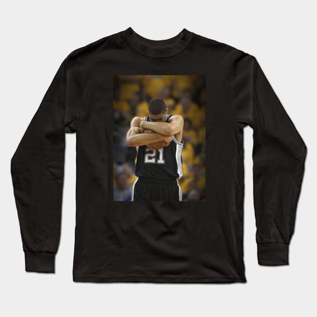 Tim Duncan's pregame routine Long Sleeve T-Shirt by Planet NBA